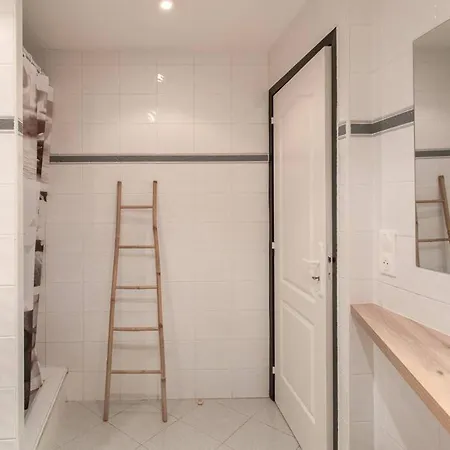 L23 Rossetti Old Town 3 Min To The Sea/ac & Wifi * Nice