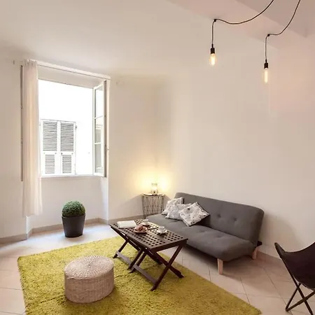 L23 Rossetti Old Town 3 Min To The Sea/ac & Wifi Daire *