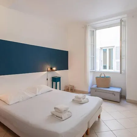 L23 Rossetti Old Town 3 Min To The Sea/ac & Wifi Daire *